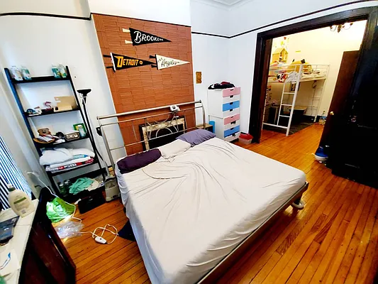 Rented by Brooklyn Property Group LLC | media 24