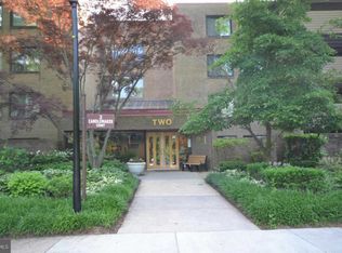 2 Candlemaker Ct APT 104, Pikesville, MD 21208