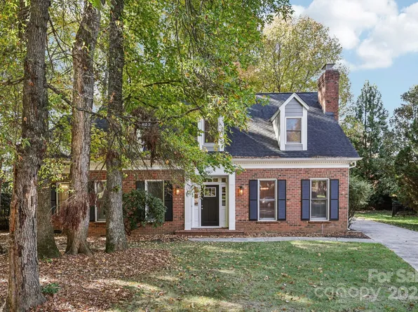 6902 Green Turtle Dr, Charlotte, NC 28210