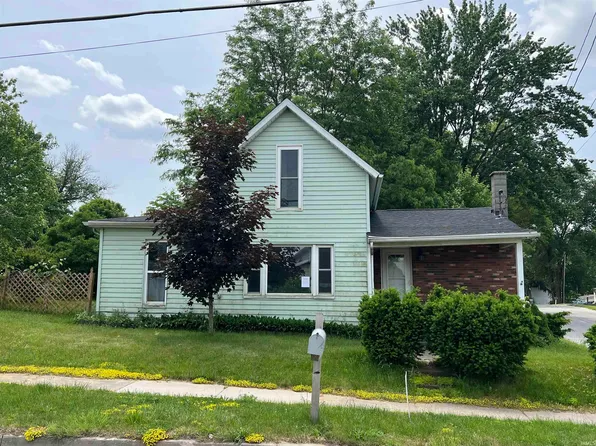 1702 E Lincoln Ave, Goshen, IN 46528