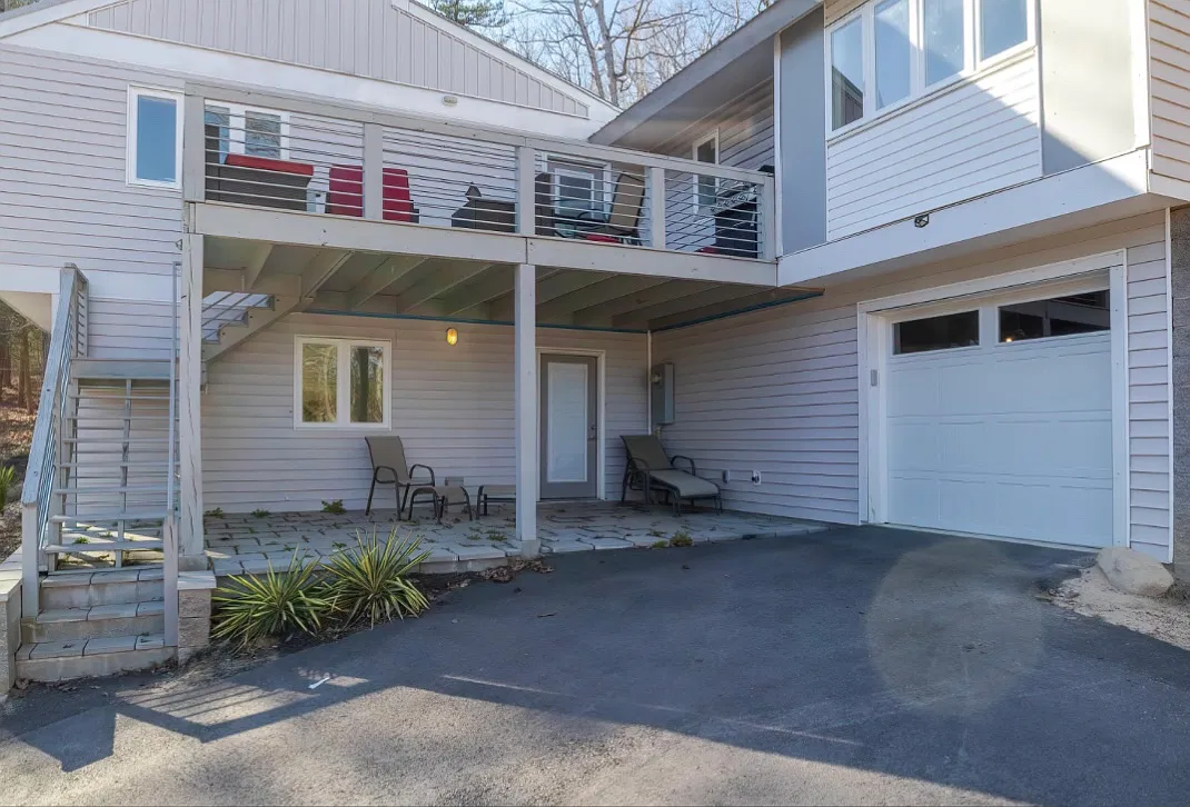 Studio, 650 sqft, $1,500 — Photo 2