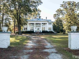 100 S Wilson St, Kenly, NC 27542