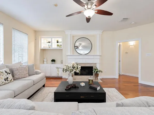 2618 Pinebend Dr, Pearland, TX 77584