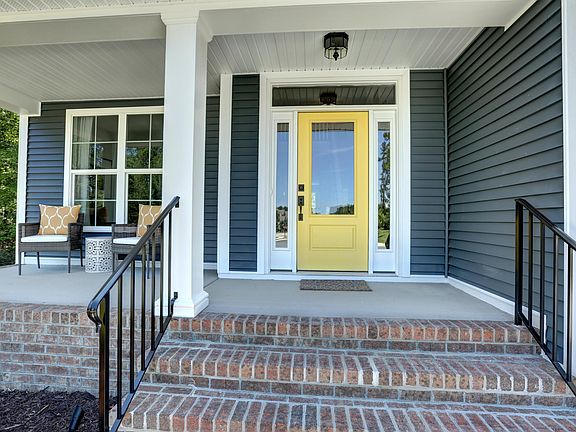 Monterey Front Porch