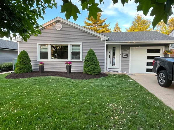 625 S 6th Ave, Des Plaines, IL 60016