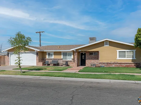 2018 S 9th St, El Centro, CA 92243