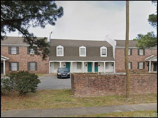 1st image of 101 Ellis Dr Unit L