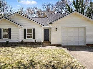 4007 Sassafras Ct, Greensboro, NC 27410