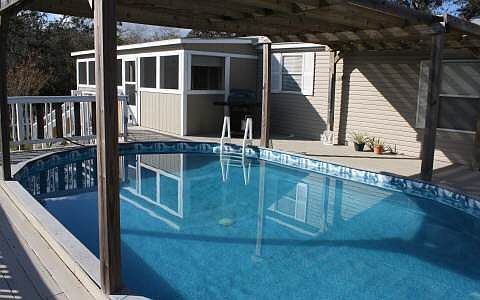 1st image of 112 Oakwood Ln