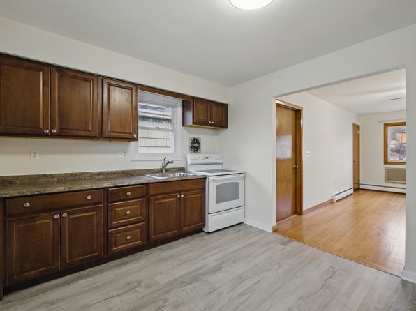 828 Passaic Ave FLOOR 2