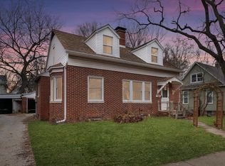 702 W Illinois St, Urbana, IL