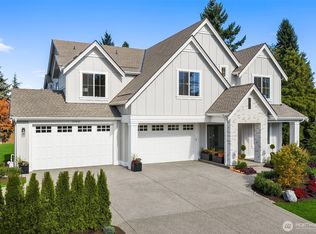 3740 172nd Ave NE, Redmond, WA 98052