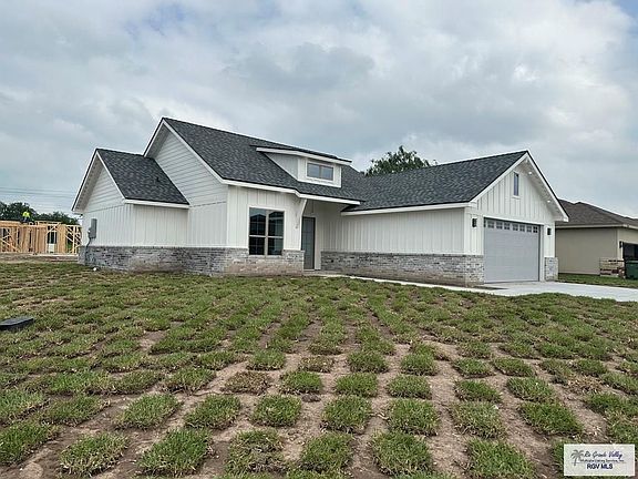2nd image of 9880 Eucalipto Ave