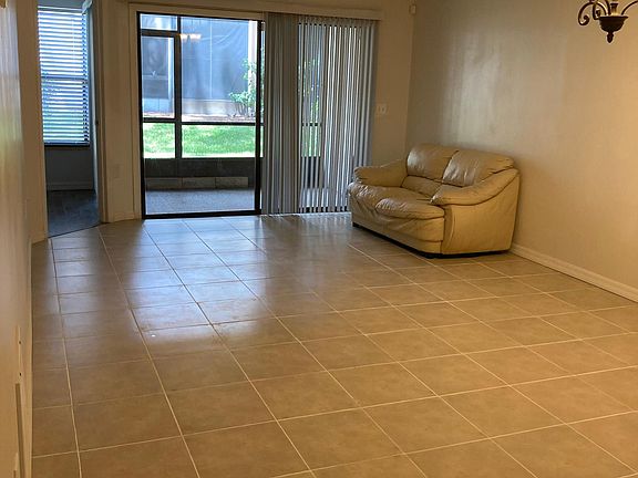 5th image of 3000 S Semoran Blvd APT 9