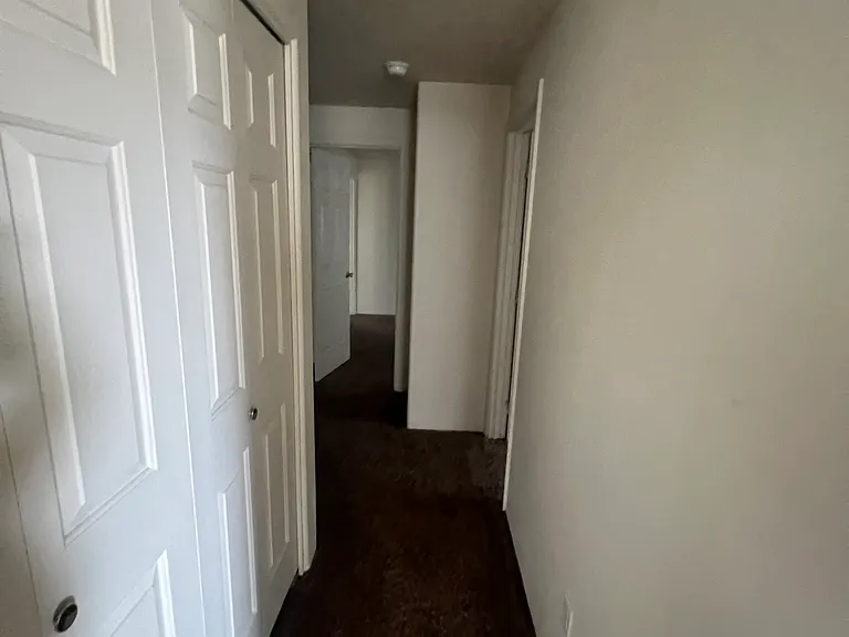 2387 Howard Ave #2387 — Photo 3