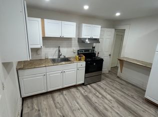 9 Robbins Ave #2, Troy, NY 12180