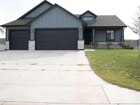 5017 N Athenian St, Wichita, KS 67204
