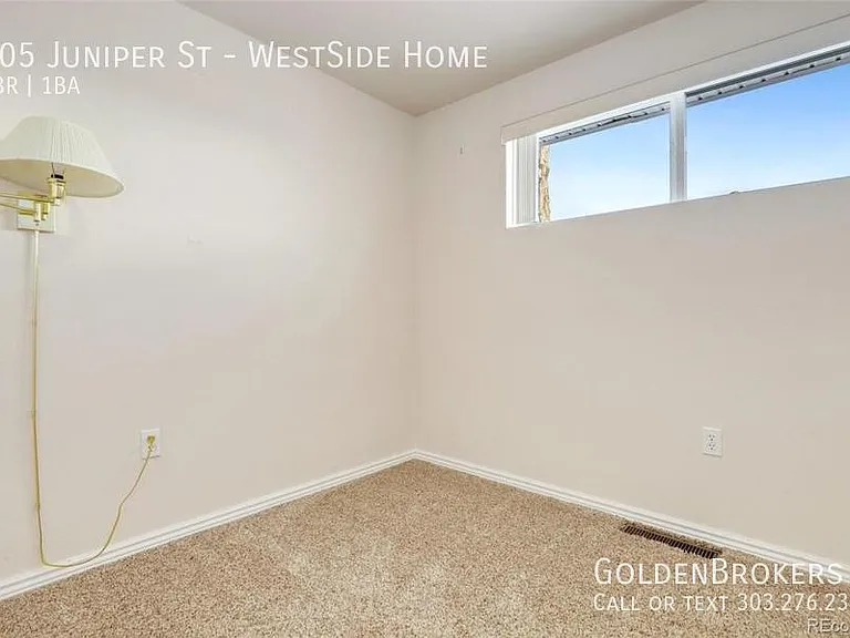 705 Juniper St #WESTSIDE HOME — Photo 9