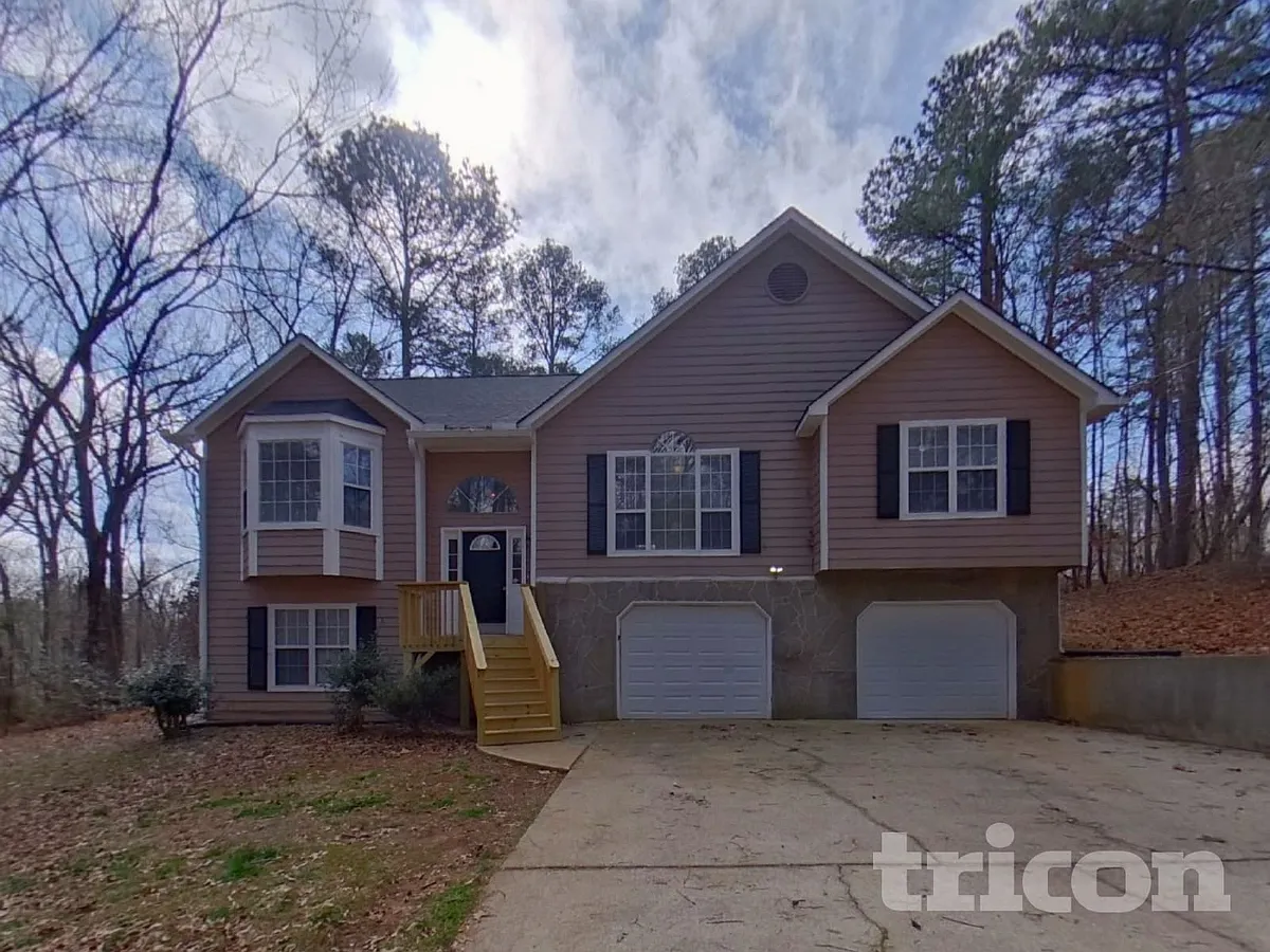 Building Photo - 5085 Forest View Trl