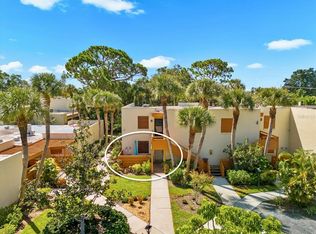 207 Pineneedle Dr #207, Bradenton, FL 34210