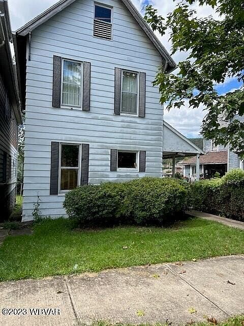 1st image of 823 Cherry St