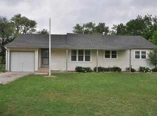 1818 E 48th St S, Wichita, KS 67216