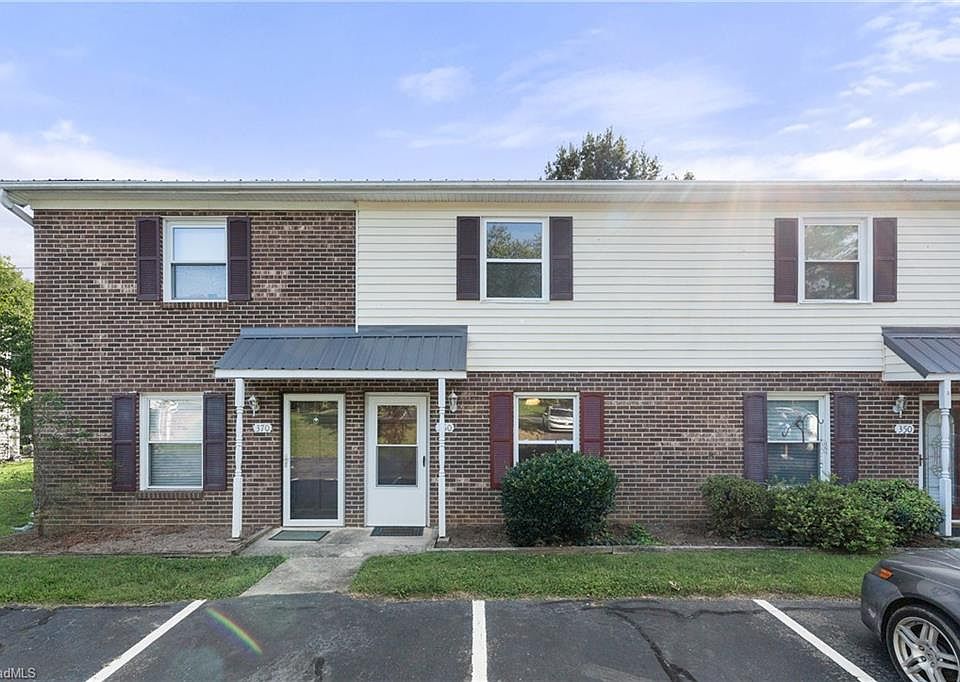 1st image of 360 Cedarbrook Ct