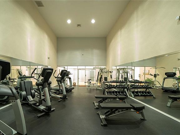 4th image of 6400 Aragon Way APT 303