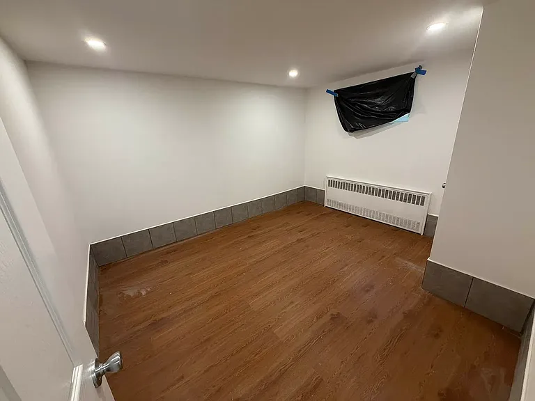 1605 Bergen St #1 — Photo 8