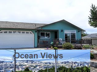 2305 NW Bayshore Loop, Waldport, OR 97394