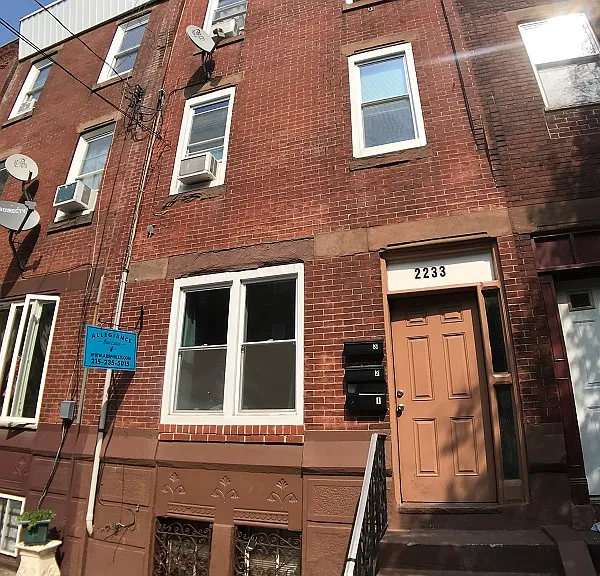 2233 S 15th St. Philadelphia, PA