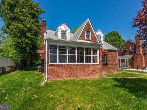 3704 Hamilton St, Hyattsville, MD 20782