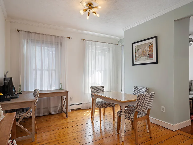 1 Bartlett St #2 — Photo 4