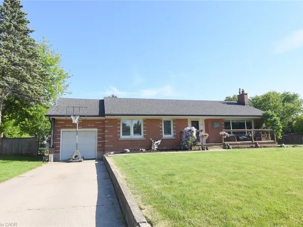 16 Parkview Rd, Haldimand County, ON N0A 1H0