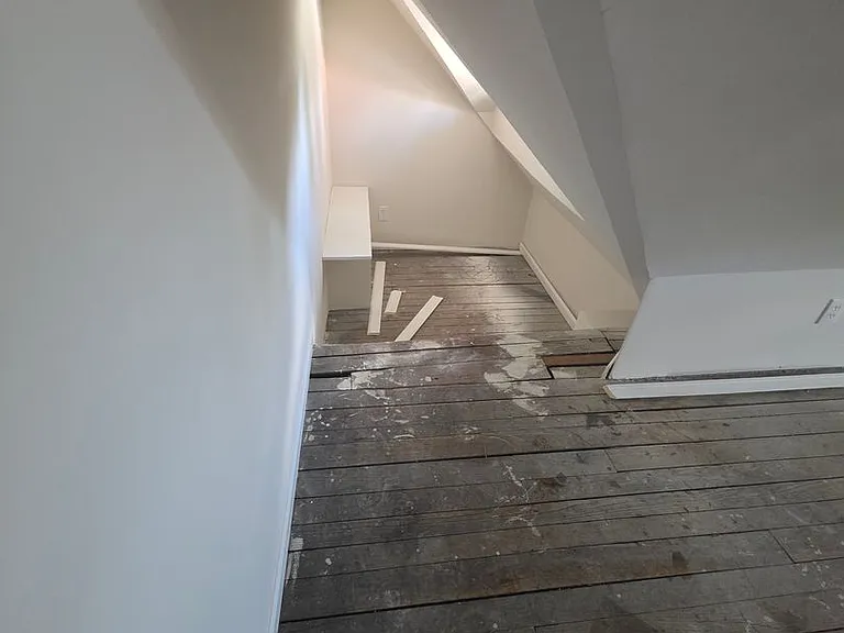1858 Guernsey Ave — Photo 38