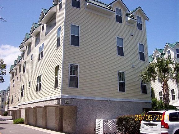 3rd image of 136 Shady Brooke Unit 100