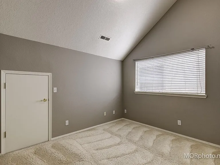 12840 SW Harlequin Dr — Photo 21