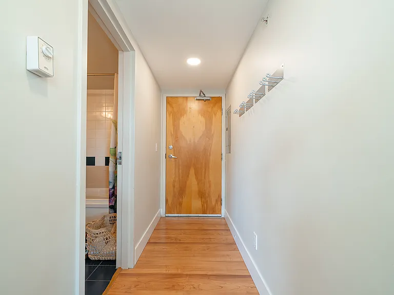 933 Seymour St #1106 — Photo 6