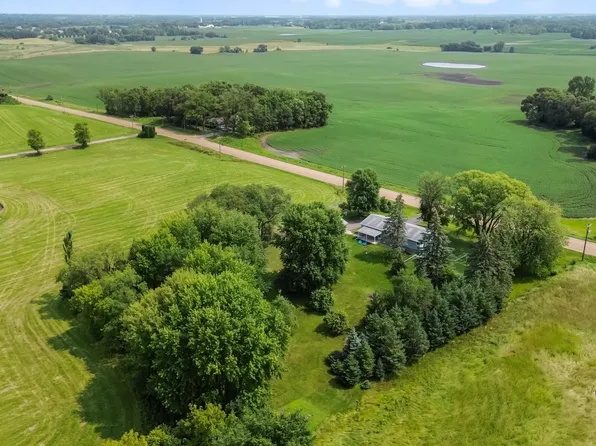 8707 Cain Rd, Hamel, MN 55340