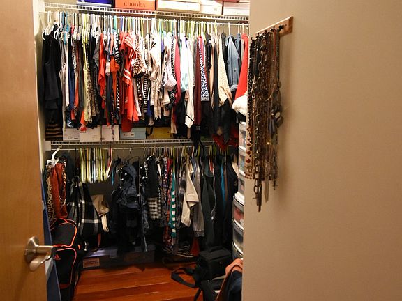 5th image of 150 E. Main Street #402