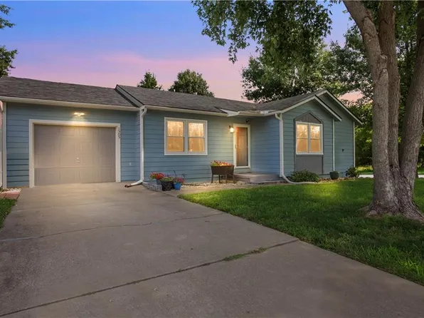 1505 Sycamore St, Eudora, KS 66025