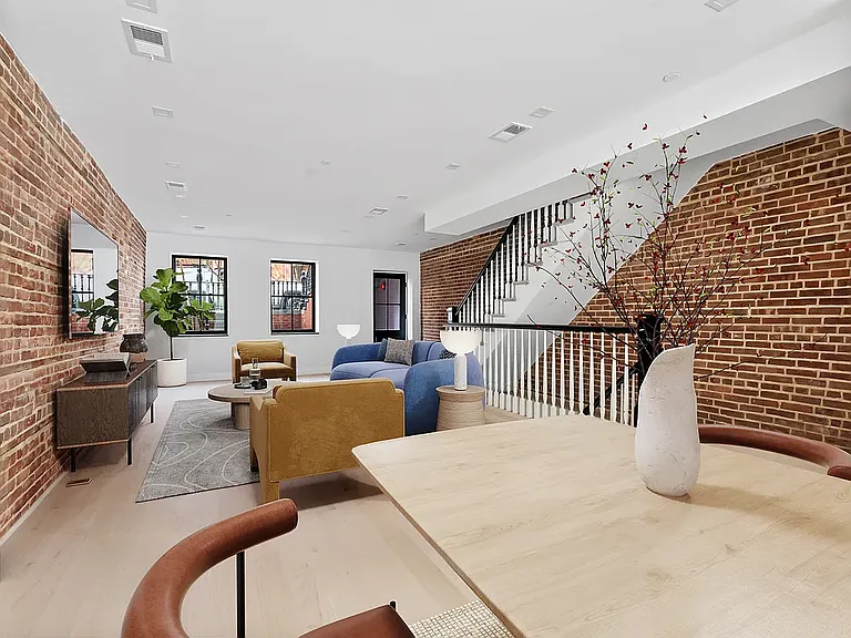 112 Luquer St #1 — Photo 3