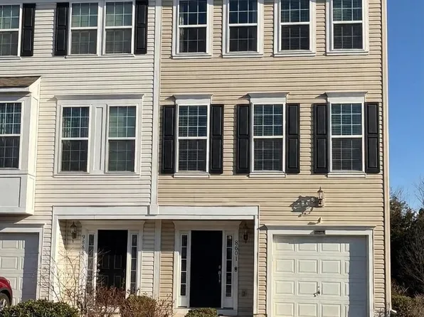 8267 Heritage Crossing Ct, Manassas, VA 20109