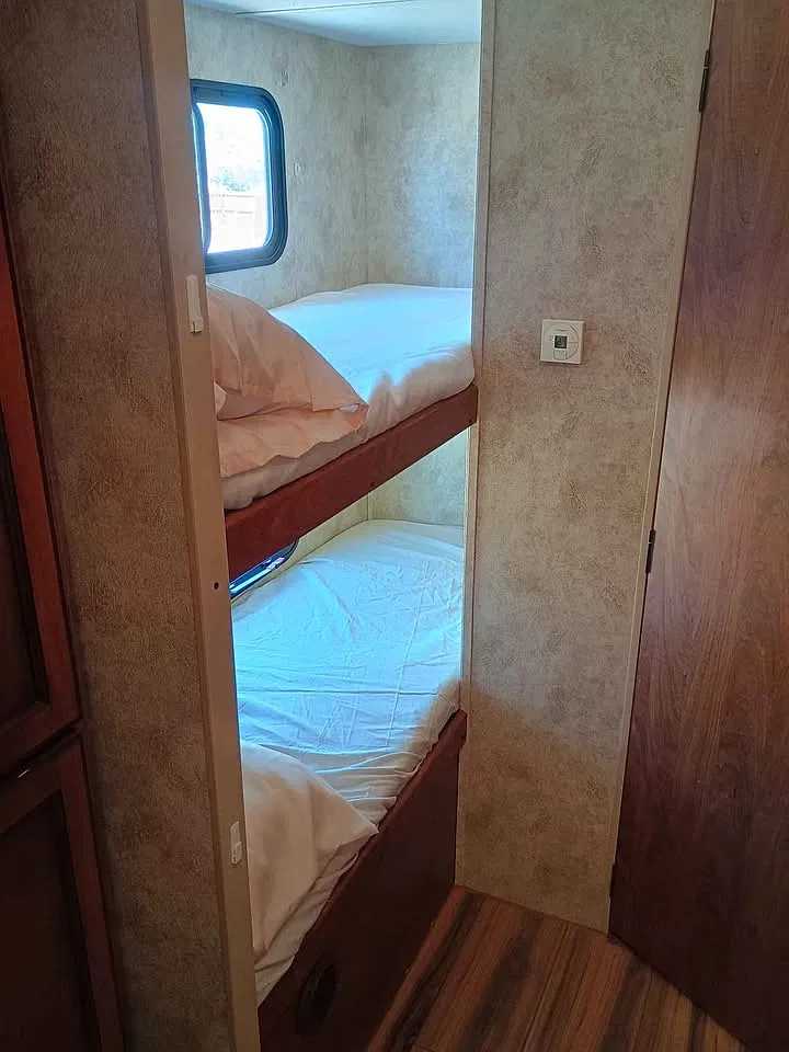 1 bed, $725 — Photo 4