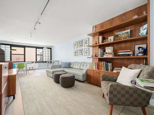 200 E 27th St Unit 7EF, New York, NY 10016
