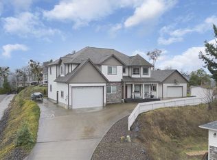 860 NE Ventura St, Roseburg, OR 97470