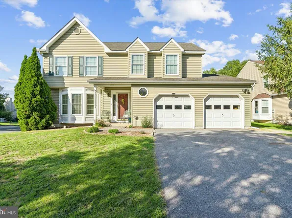 1411 Teal Ln, Frederick, MD 21703