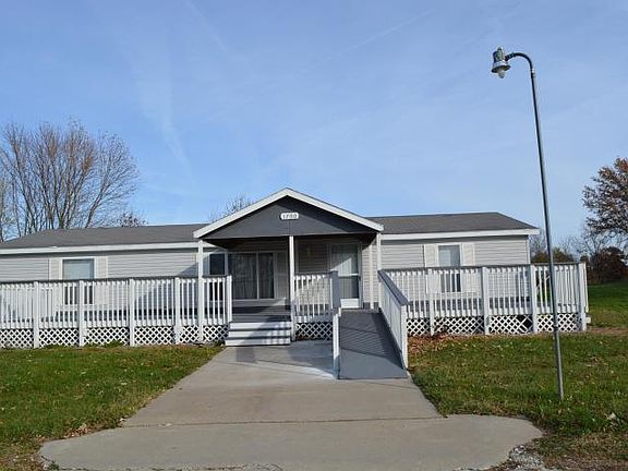 4th image of 1700 Katie Ln