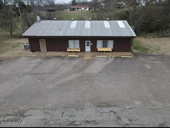 2nd image of 820 Pentecostal Campground Rd