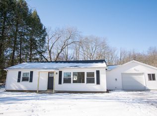 4876 Homer Rd, Jonesville, MI 49250